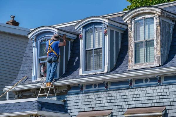 Roof Leak Repairs: St. Peters Contractors Share Their Expertise