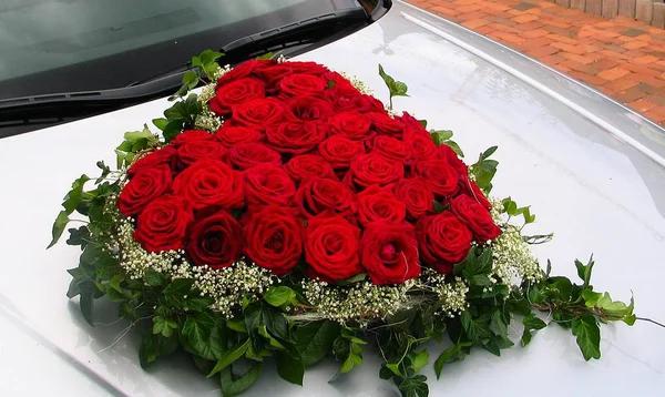 Where to Buy Beautiful Flower Arrangements in Los Angeles