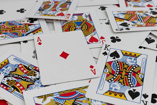 How Online Casino Singapore Websites Build Their Game Sections